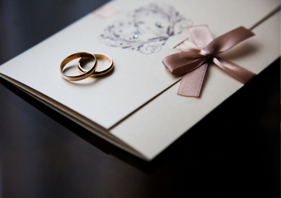 Frases para convite de casamento: ideias românticas, modernas e criativas